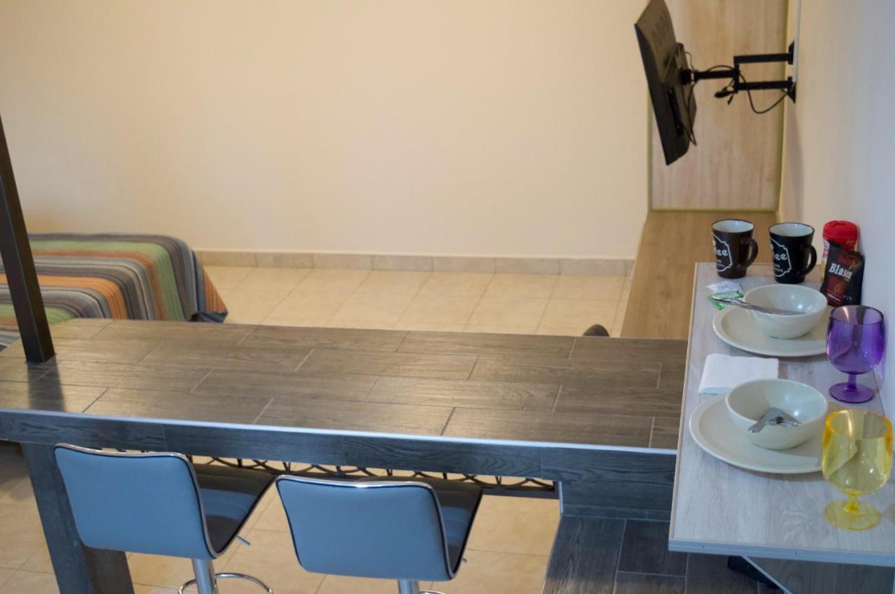 Magnolias Suites Hotel Nuevo Casas Grandes المظهر الخارجي الصورة